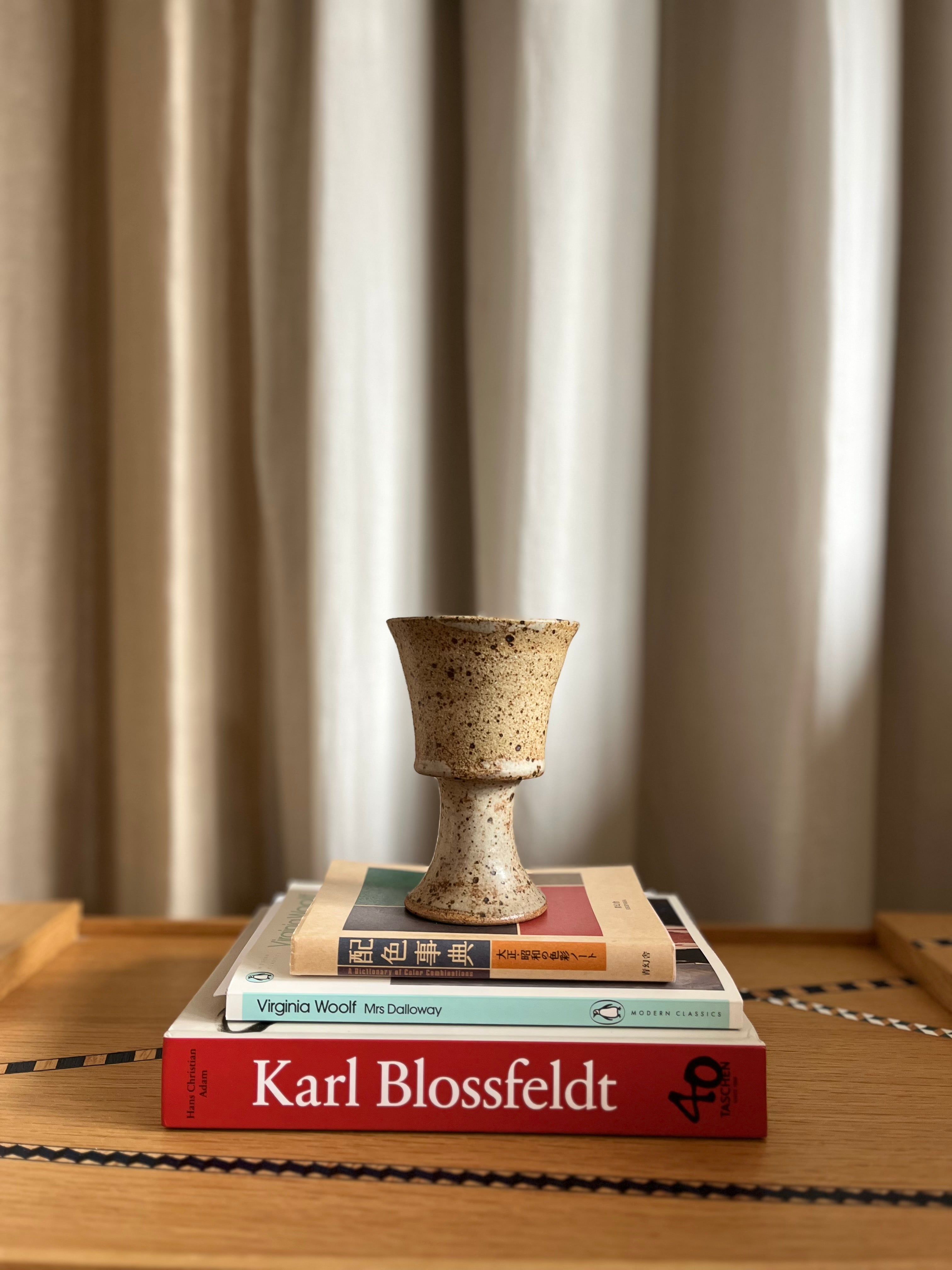 SPECKLED CERAMIC COUPE