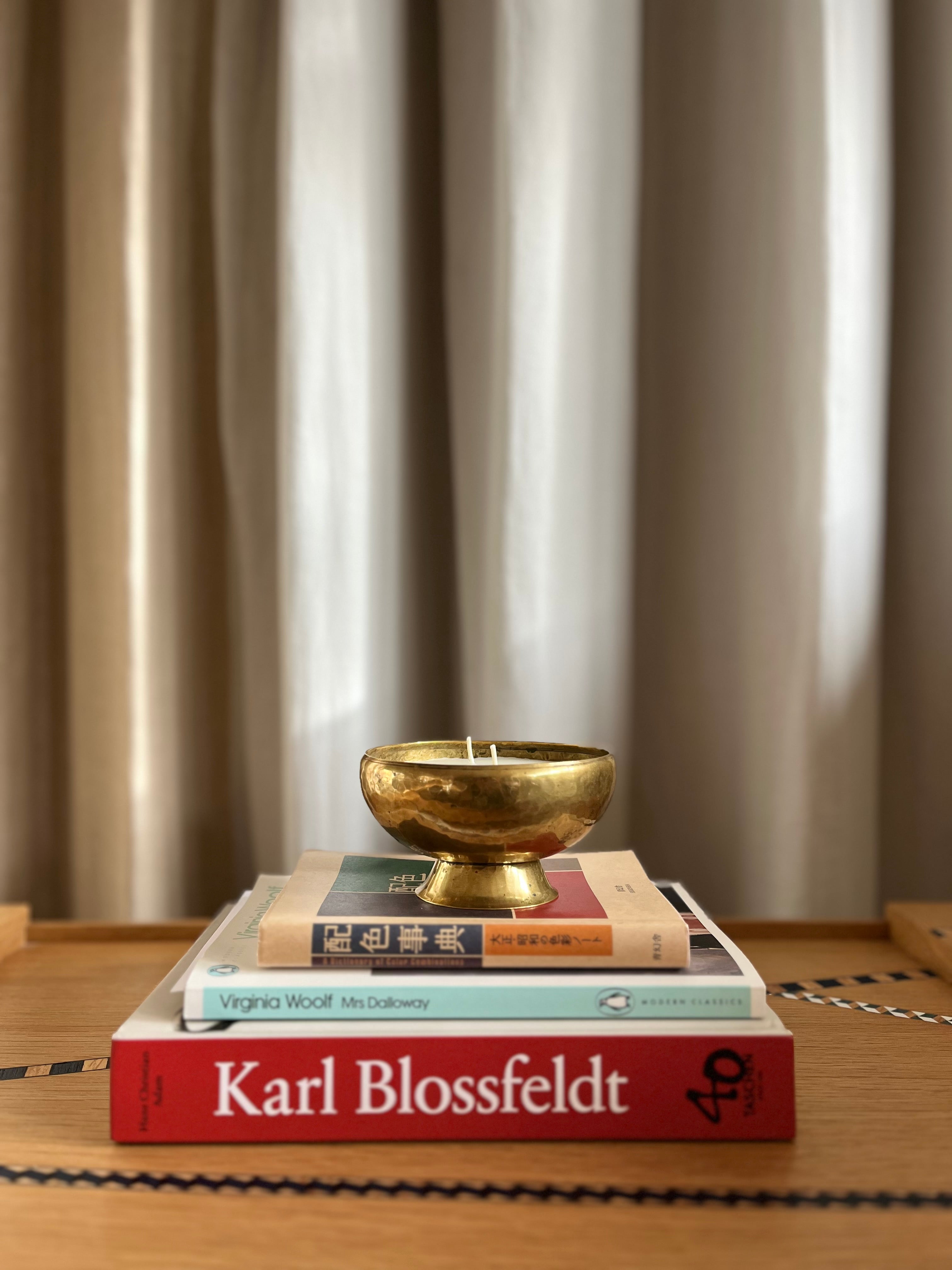 1910S HUGH WALLIS BRASS DISH